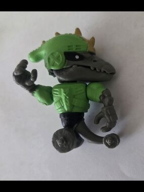 Moose Toys Treasure X Roller Raptor
